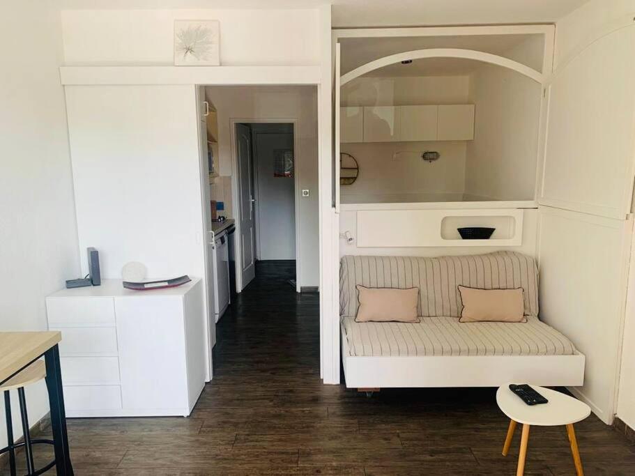 Apartment Port Confort Terrasse/parking Prive Hyeres